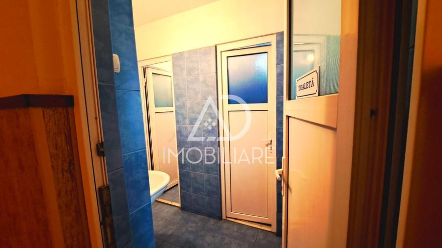 Spațiu comercial, de 221 mp, în Central