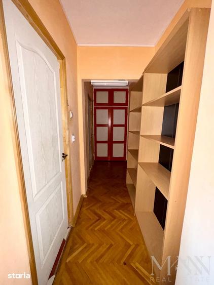 Apartament cu 3 camere în Cantemir
