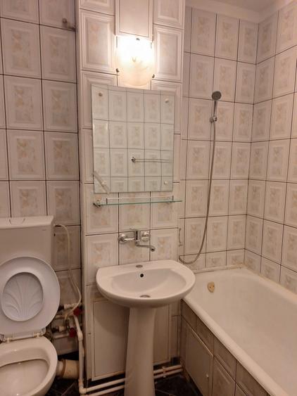 Garsonieră decomandată în Central