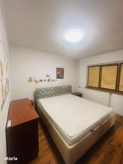 Apartament cu 2 camere decomandat în Calea București