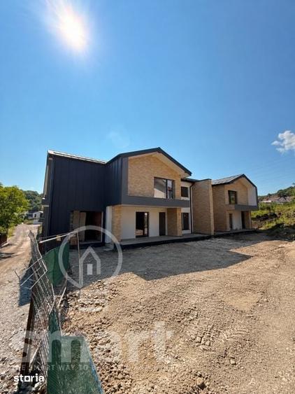 Duplex de vanzare 4 camere 142 mp utili 260 mp teren Manastur zona Cam - 6