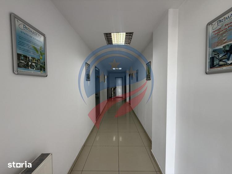 Spațiu comercial, de 660 mp, în Nord