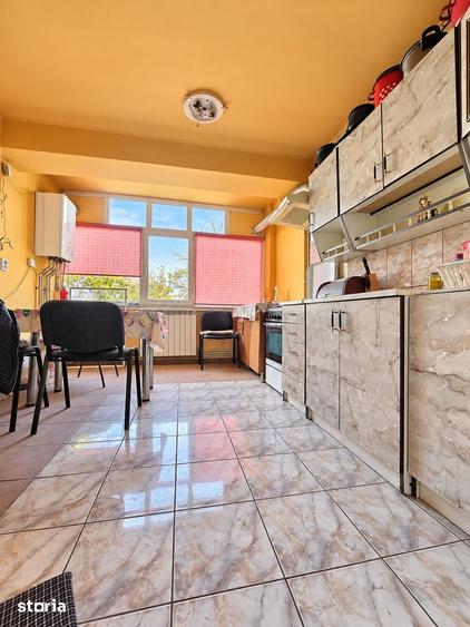 Apartament cu 2 camere decomandat în Independenței