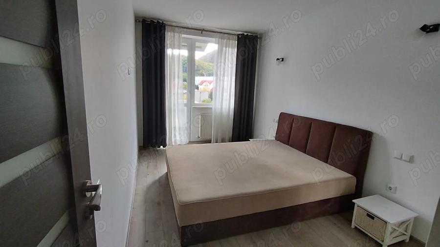 Proprietar, inchiriez apartament in Centrul Civic, 2 camere, decomandat. - 6