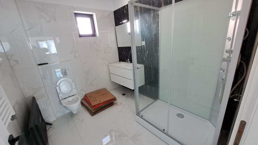 VILA SUPERBA CU 5 CAMERE  IN COMPLEX REZIDENTIAL CU CIRCUTI INCHIS - 16