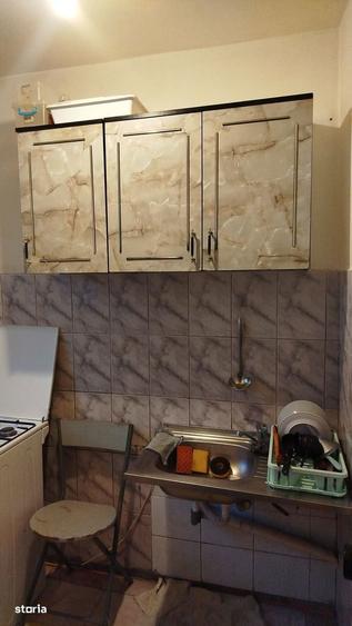 costin georgian apropiere metrou - 8