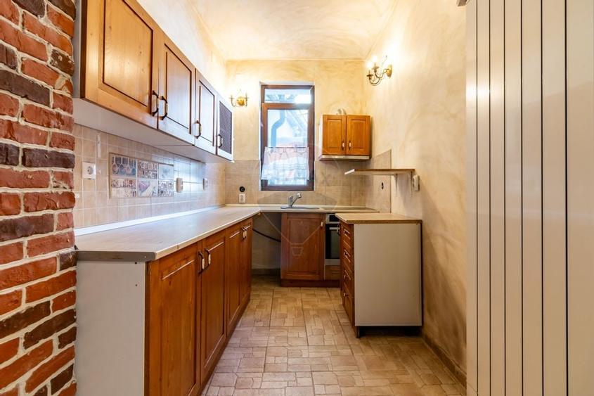 Casa cu identitate, farmec de epoca | consolidata| Marasesti | Unirii - 10