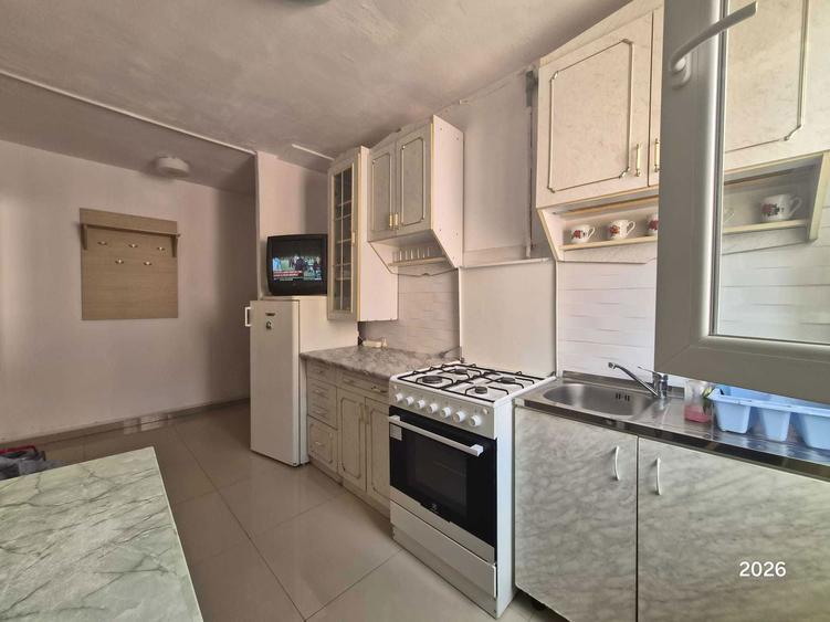 Proprietar inchiriez 2 camere zona M. Viteazu - linistit - 6