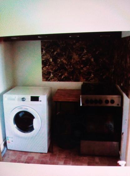 Inchiriez camera camin Str Bresti Craiova - 2