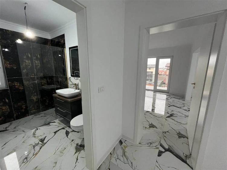 Apartamente 3 camere cu finisaje premium si pozitie excelenta in Giroc, comision - 2
