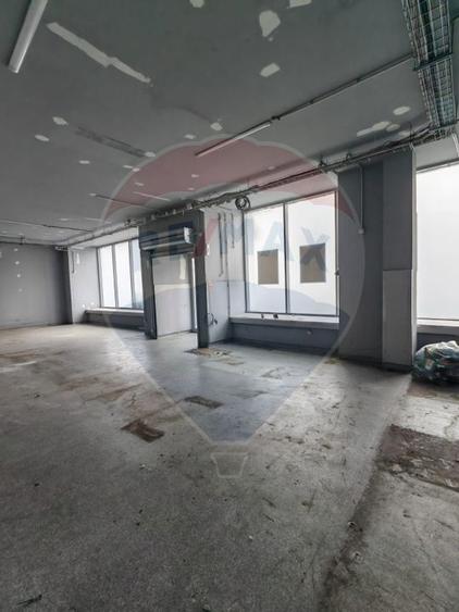 Spațiu comercial de 70mp de închiriat în zona Noua - 4