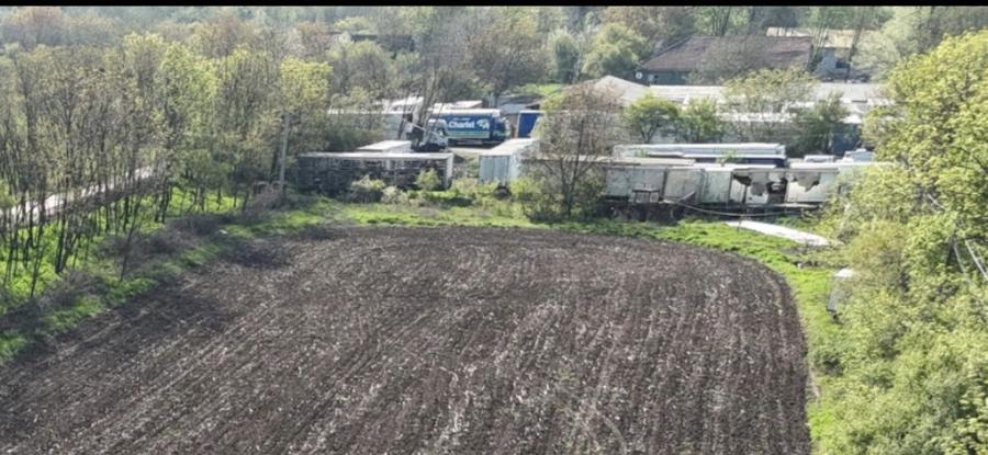 Teren intravilan construibil mixt industrial rezidential - 1