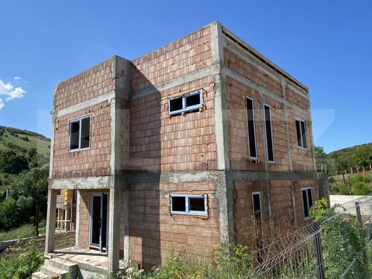 Ansamblu privat case individuale: 120 mp util, 600 mp teren, Baciu - 2