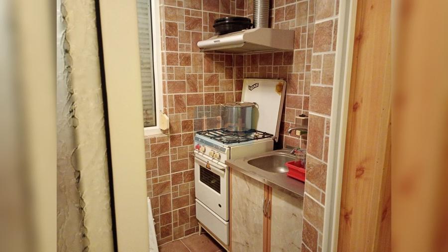 APARTAMENT 2 CAMERE DECOMANDAT, ET.2 - 3