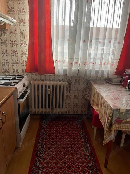 Proprietar vand apartament 3 camere zona Institut - 4