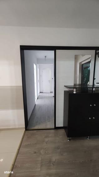 Inchiriez apartament 3 camere,zona Balcescu - 2