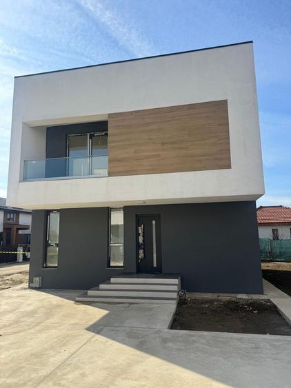 Vile Tunari, zona BUNA, Toate Utilitatile, curte 350m2 - 2