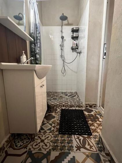 Inchiriez casa cu curte proprie. Direct proprietar! Loc parcare - 8