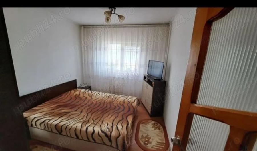 Apartament 3 camere decomandat Apartament 3 camere decomandat