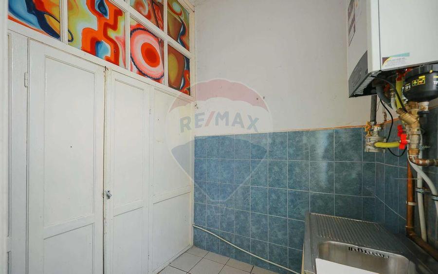 Apartament cu 3 camere de vanzare in zona Ultracentral - 12