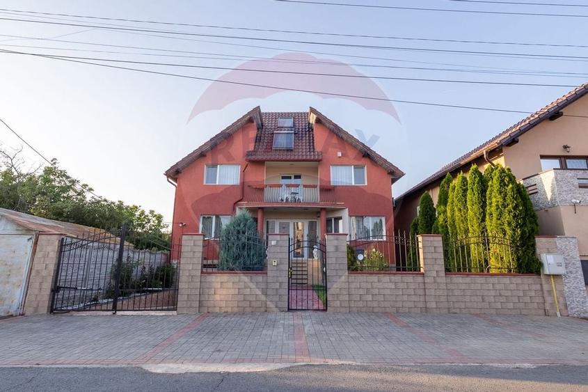 Pensiune 9.3 Booking, afacere activa + plata esalonata 1-3 ani - 2