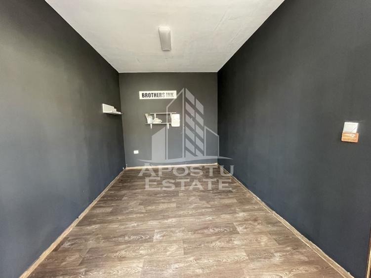 Spatiu comercial, 255 mp + curte betonata, Ronat - 5