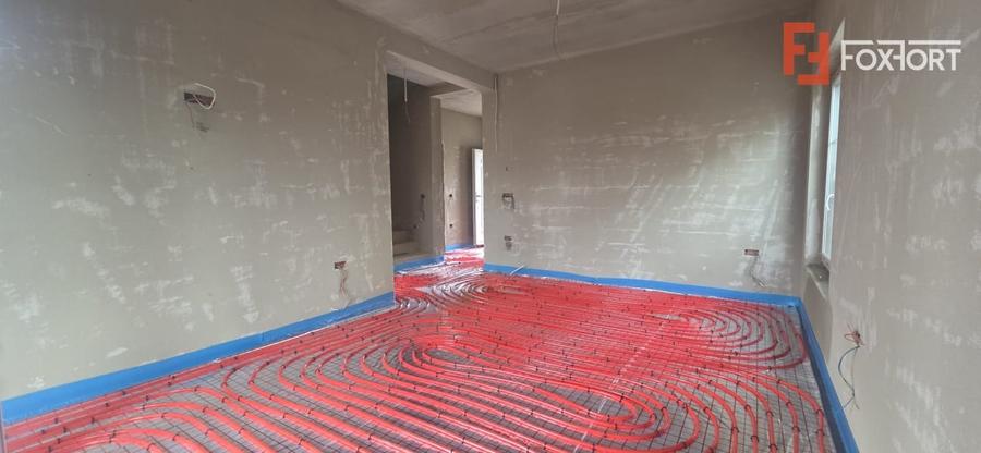 Duplex modern cu toate utilitatile - la intrare in Mosnita Noua - 1