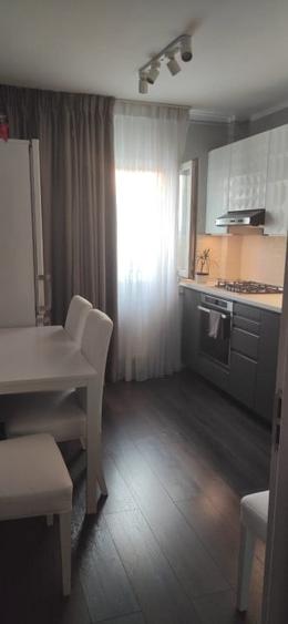 Apartament cu 3 camere decomandat, mobilat în Chișinau