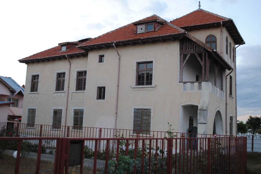 Conac Eforie-Sud -randul intai faleza, vedere deosebita, ocazie unica. - 7