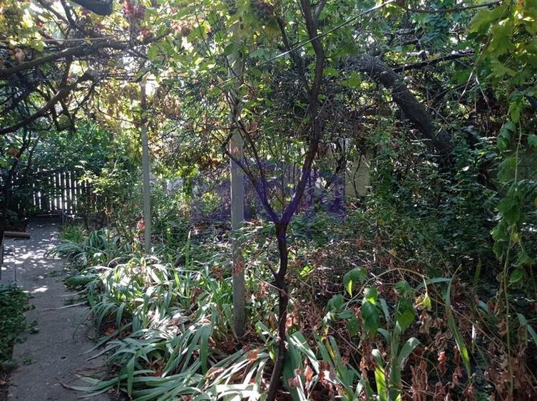 CASA DE VANZARE zona Eroii Revolitiei - 2