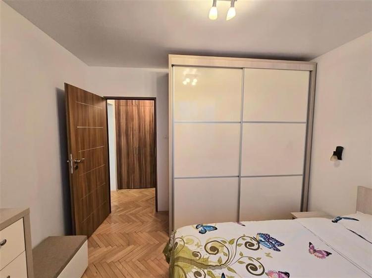 AP.2 CAM ET.4/7 RENOVAT COMPLET MOBILAT UTILAT SECTOR 1 ION MIHALACHE METROU 1 M - 13