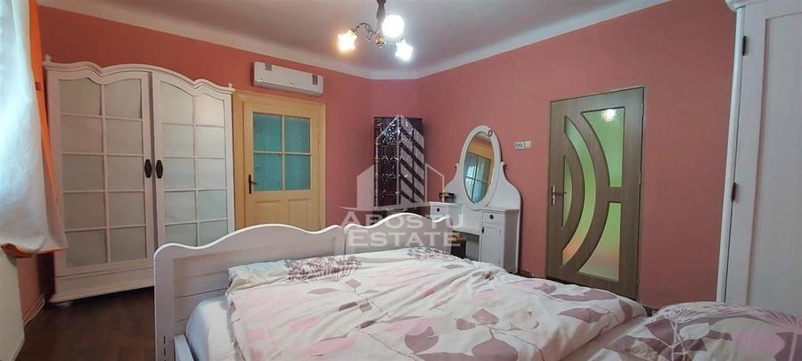 Apartament  2 camere la curte comuna zona intim - 4