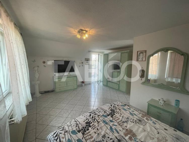 Vila singur in curte 453 mp utili si curte 528 mp in Avrig - 31