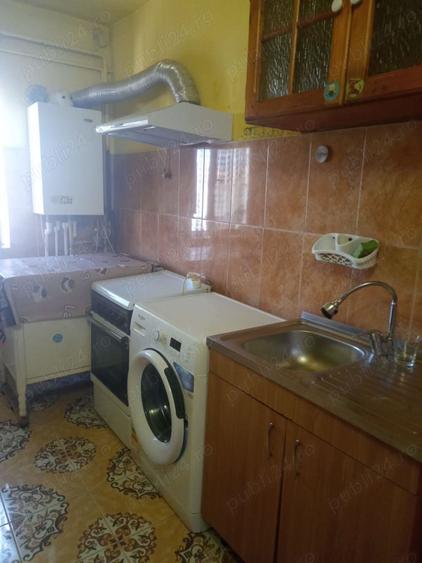 Vand apartament 2 camere, zona STADION - 10