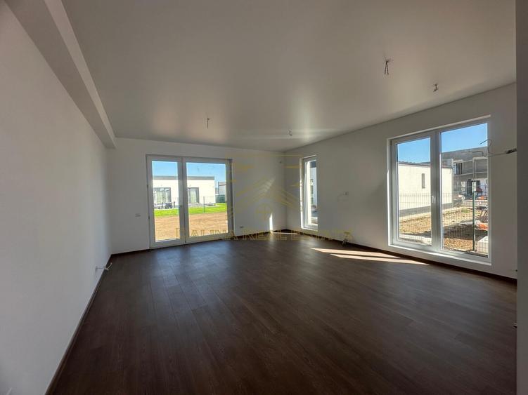 Casa Parter - 2 Dormitoare - 2 Bai  - Berceni-Vidra - 2