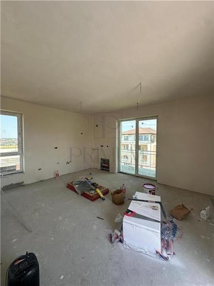 GIROC - 1 Camera - Parter - BLOC NOU - Model mare - 2