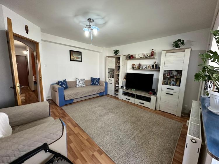 Apartament 2 camere, Aviației – mobilat și utilat, centrală proprie - 1