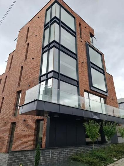 Cladire Spatiu Birouri, Europa - 1