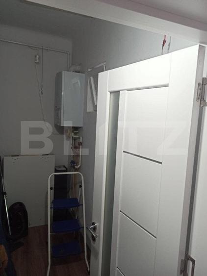 Doua Case + 2 Spatii Comerciale, 440 mp Utili – pe Str. Libertatii! - 7