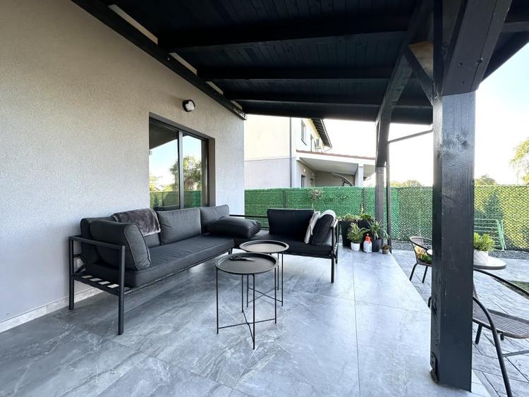 Duplex spatios cu 4 camere, 111 mp utili, 357 mp teren - Covaci - 12