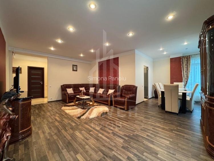 Apartament de închiriat 3 camere, 100 m², decomandat, zona Ștrand