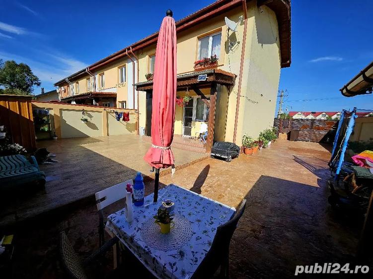 Casa 4 camere de vanzare cartierul Roua - 2