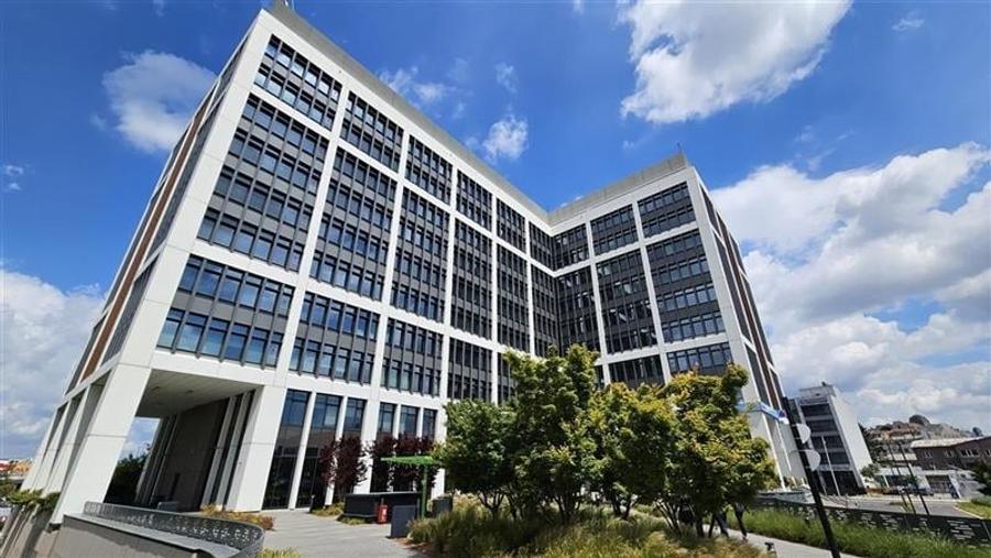 Inchirieri spatii de birouri in Business Garden Bucharest de la 255 mp - 1