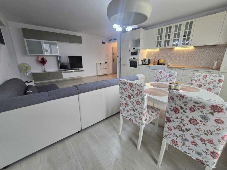 Inchiriez apartament 3 camere Giroc - 3