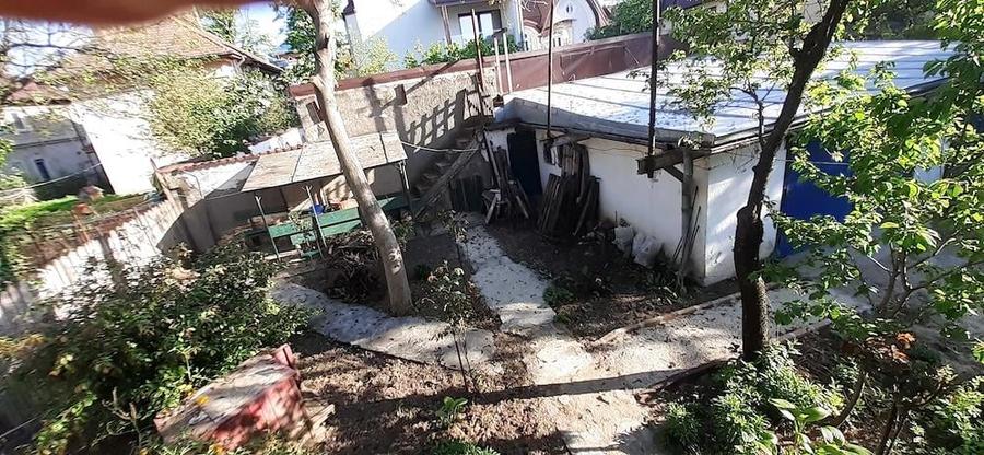 Casa cu mansarda la curte 535 m - 5