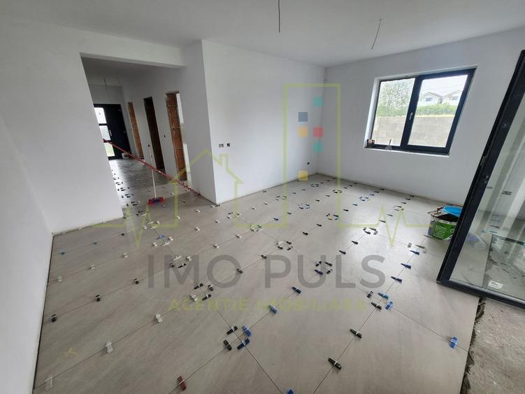 Duplex. Mosnita veche. 350 mp Teren. 4 Camere - 1