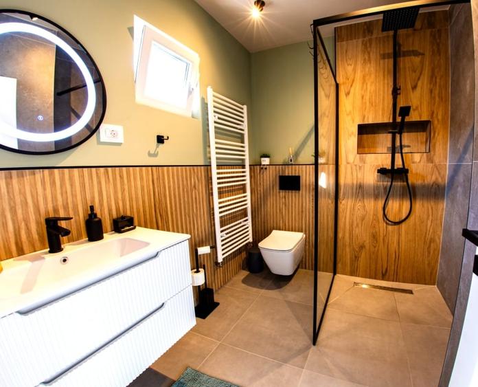 Casă de vânzare – poziție ultracentrală, ideală locuință sau investiție - 3