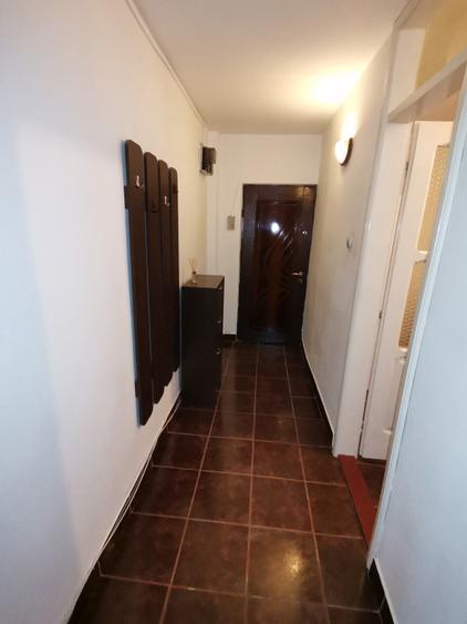 INCHIRIEZ apartament 2 camere decomandat,zona Strand - 8