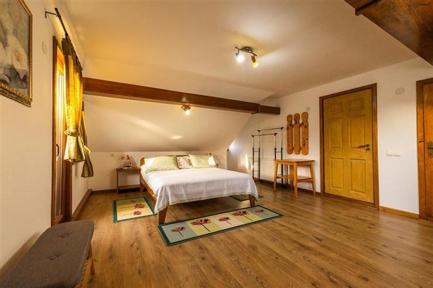 FILM! Pachet complet pt turism si/sau rezidenta, Tohanita, Zarnesti, Brasov - 54