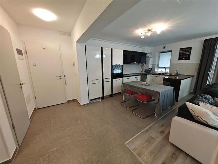 Inchiriem Apartament 3 Camere, Modern, Decomandat, Tractorul - 16